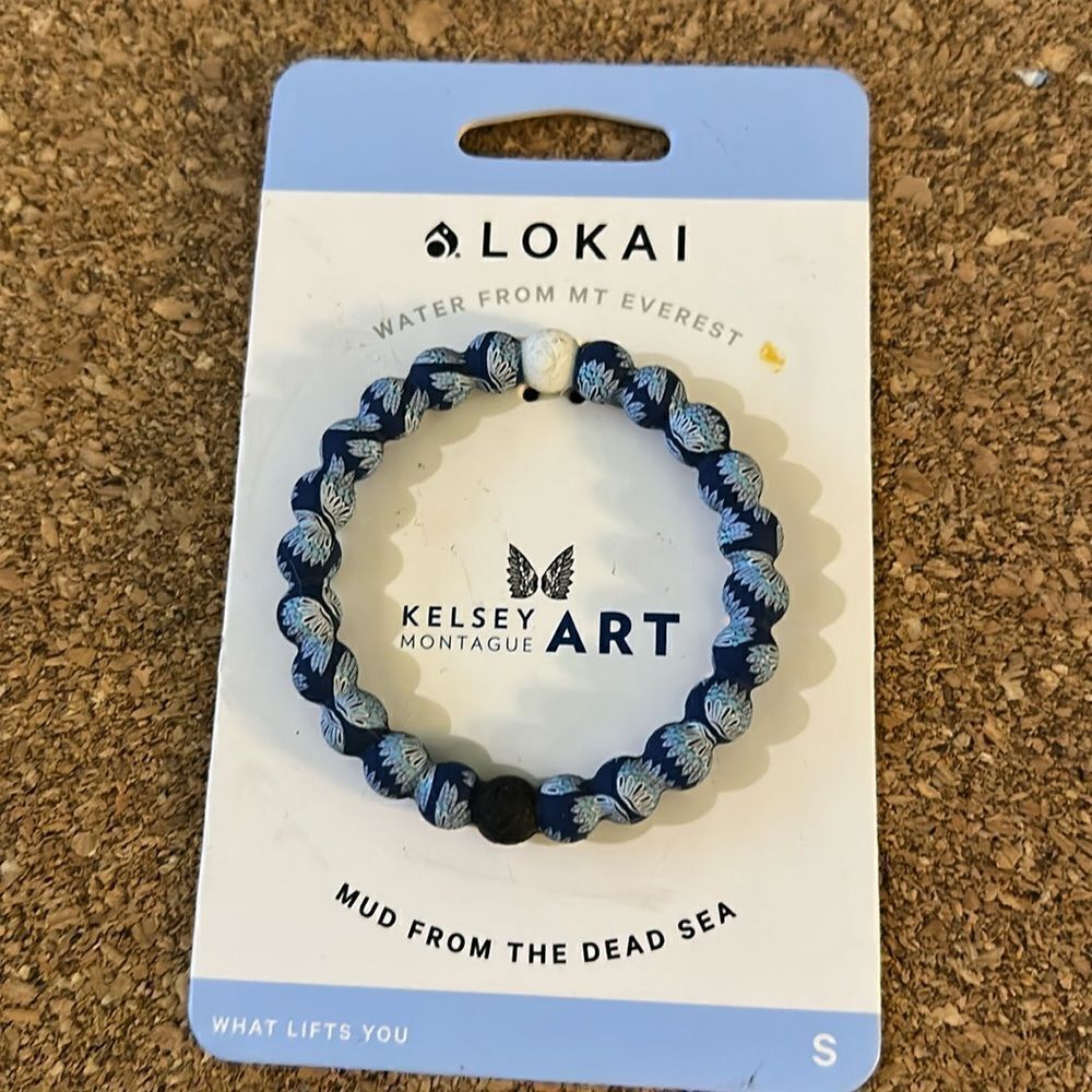 Lokai Kelsey Montague art bracelet 
Size small